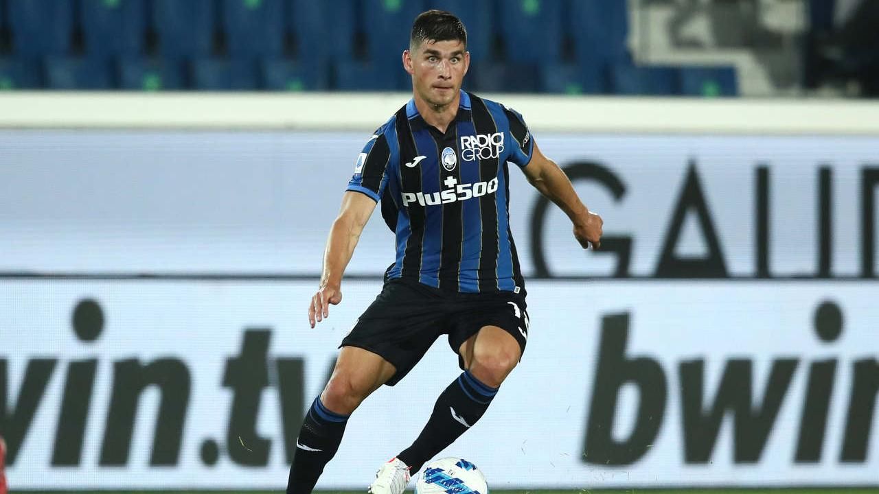 Ракета левой ногой: Малиновский забил гол в ворота Интера пушечным ударом – видео Ракета левой ногой: Малиновский забил гол в ворота Интера пушечным ударом – видео