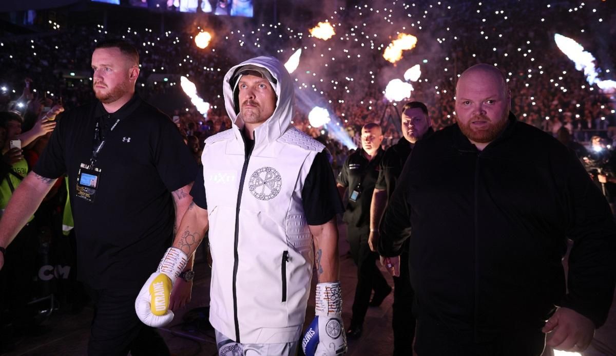 Український Spaceman: космічний вихід Усика на бій з Джошуа – фото - бокс новини - Спорт 24 Український Spaceman: космічний вихід Усика на бій з Джошуа – фото - бокс новини - Спорт 24