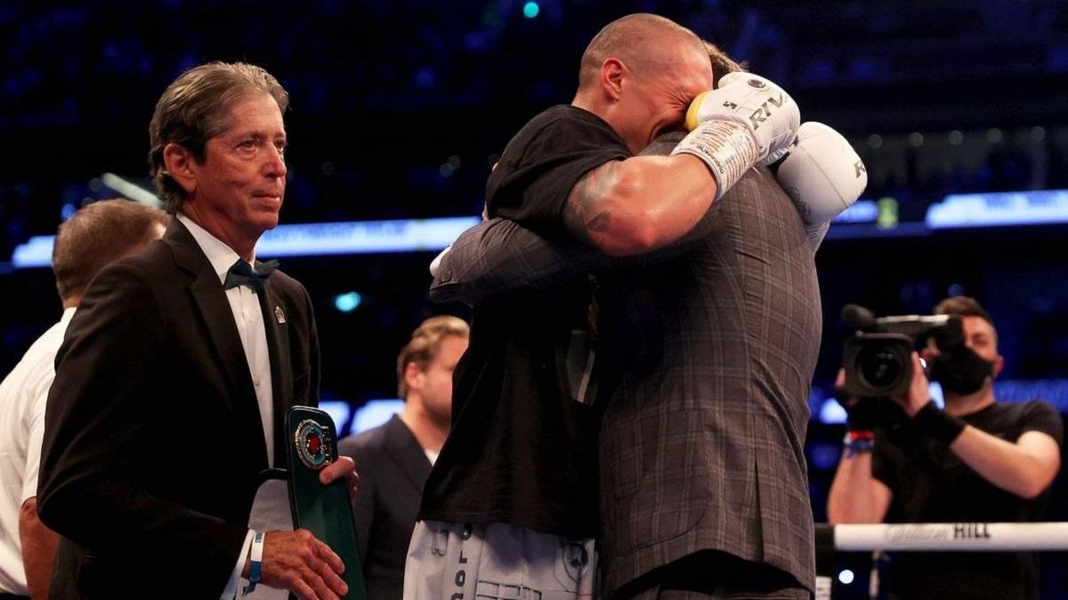 Слезы и месть за Кличко: как Усика объявили чемпионом в бою с Джошуа – эмоциональное видео