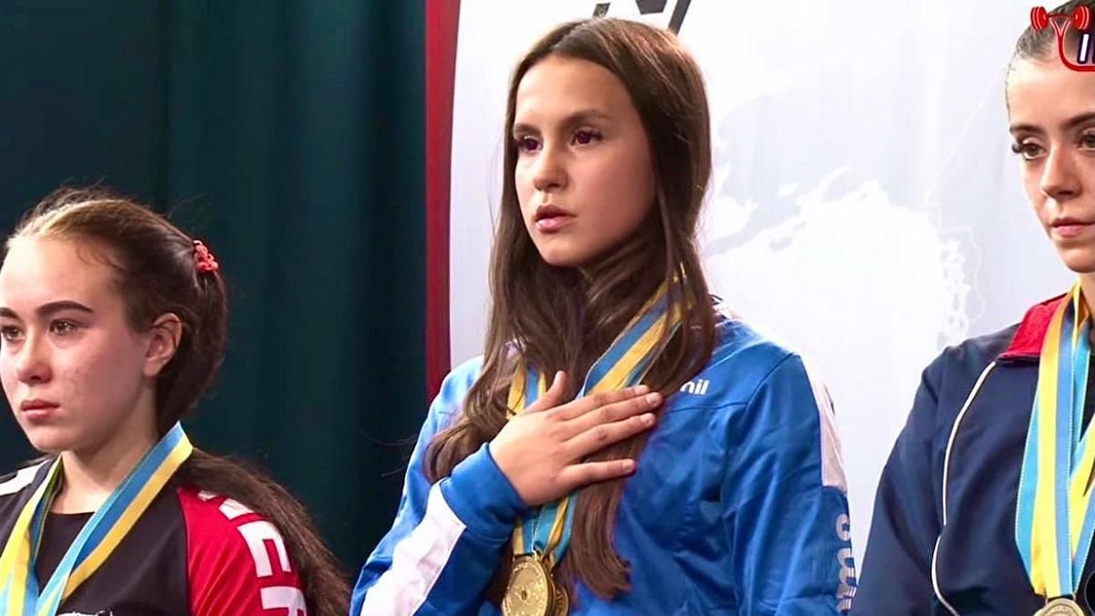Українка в 15 років стала чемпіонкою світу з пауерліфтингу - Новини Львова - Спорт 24