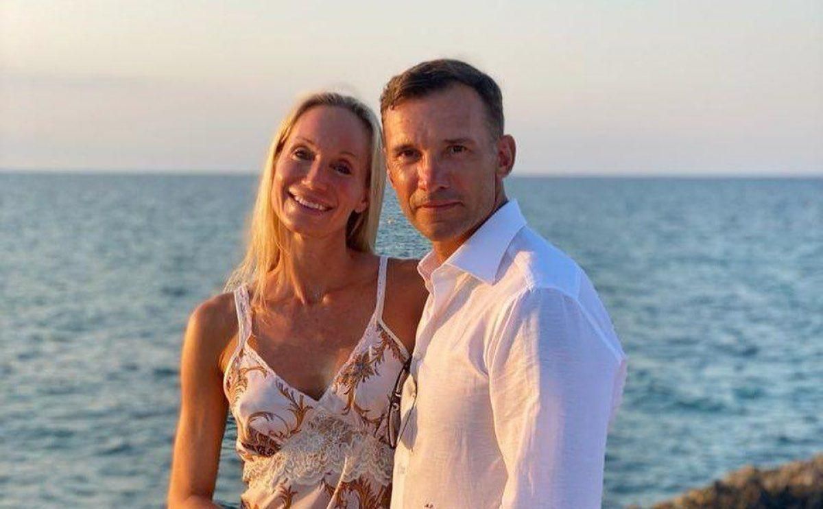 Дружина Шевченка яскравим роликом привітала чоловіка з днем народження: відео - Спорт 24 Дружина Шевченка яскравим роликом привітала чоловіка з днем народження: відео - Спорт 24