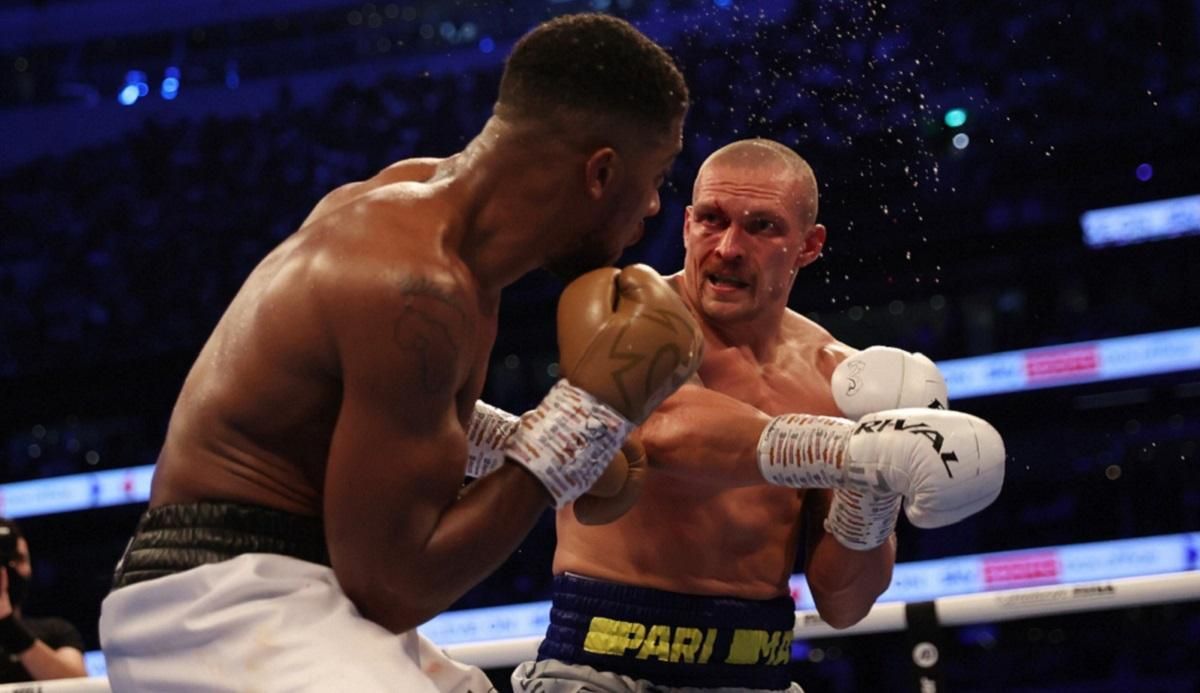 Усик заставил плакать британских фанатов после победы над Джошуа: в зале были драки Усик заставил плакать британских фанатов после победы над Джошуа: в зале были драки