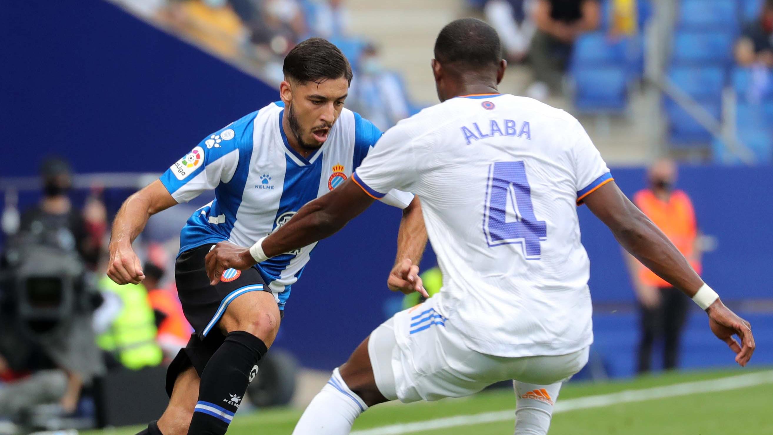 Реал потерпел первое поражение в чемпионате Испании в Барселоне: видео Реал потерпел первое поражение в чемпионате Испании в Барселоне: видео