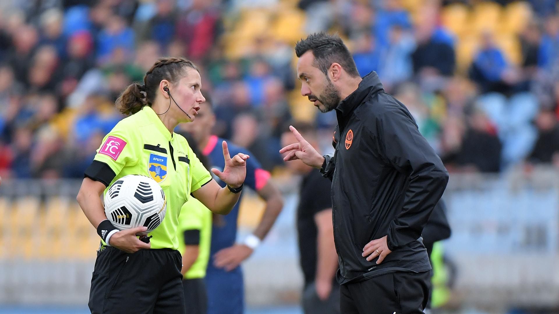 Украинку Монзуль назначили главным арбитром на матч сборной Англии Украинку Монзуль назначили главным арбитром на матч сборной Англии