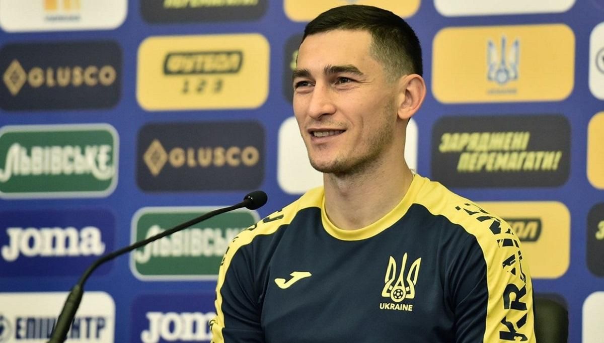 Отбор на ЧМ-2022: Украина нарабатывает новую схему перед решающим матчем с Финляндией Отбор на ЧМ-2022: Украина нарабатывает новую схему перед решающим матчем с Финляндией