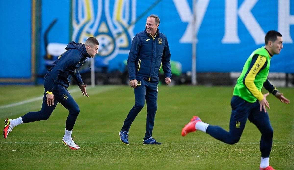 Не дали слово Петракову: пресс-атташе Украины сам ответил на вопрос о Малиновском Не дали слово Петракову: пресс-атташе Украины сам ответил на вопрос о Малиновском