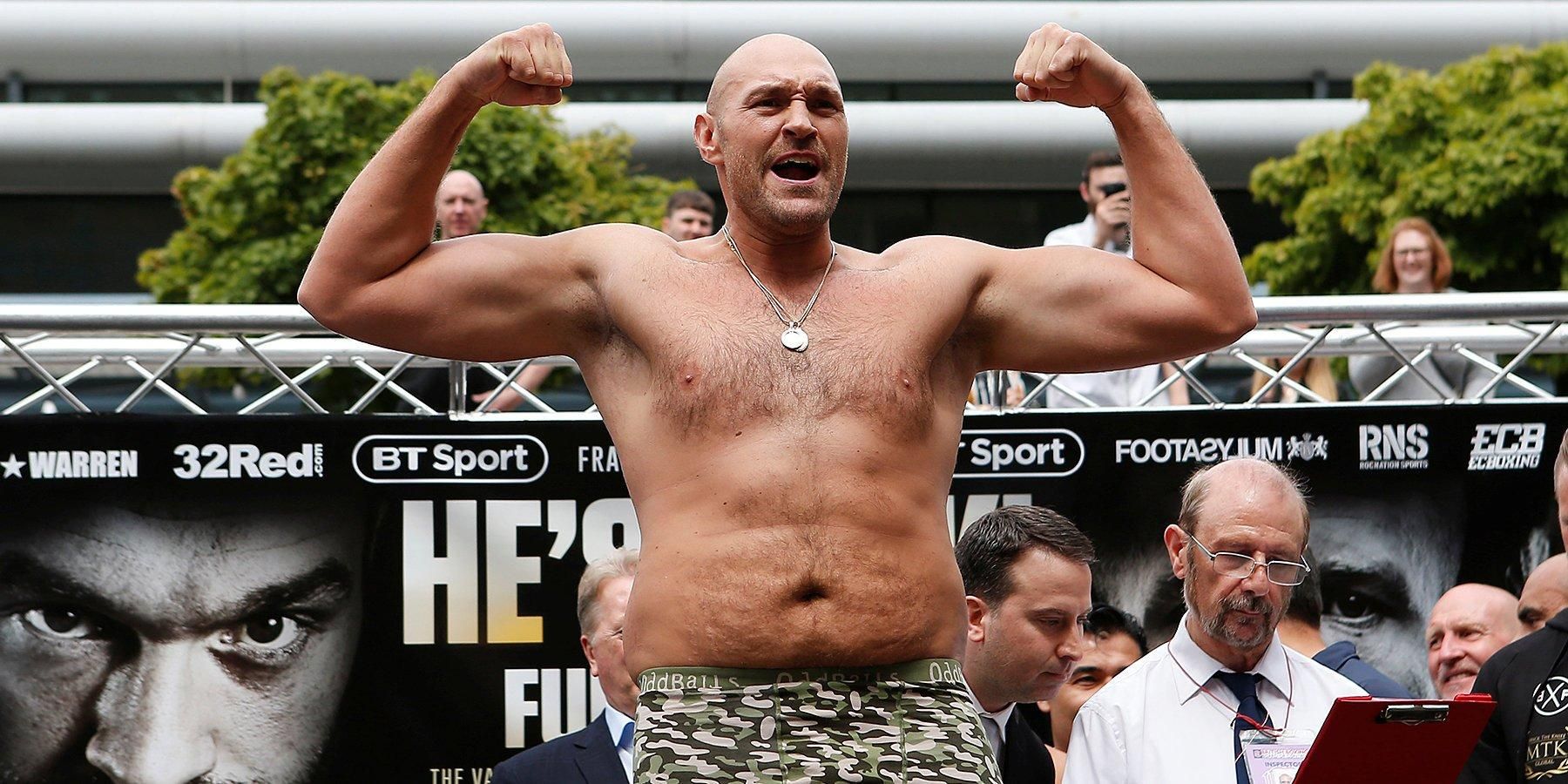 Фьюри обратился к Усику накануне боя с Уайлдером: видео Фьюри обратился к Усику накануне боя с Уайлдером: видео