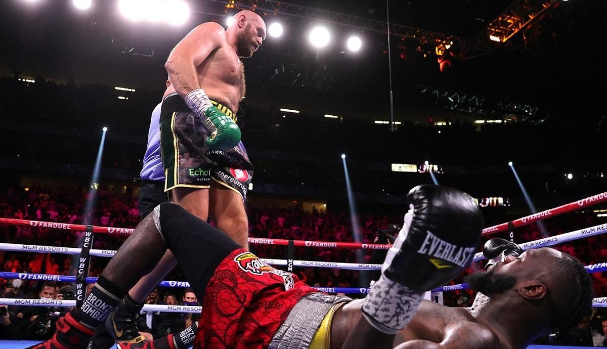 Выглядит еще эффектнее:Фьюри безжалостно избил Уайлдера – видео нокаута с первых рядов от фаната Выглядит еще эффектнее:Фьюри безжалостно избил Уайлдера – видео нокаута с первых рядов от фаната