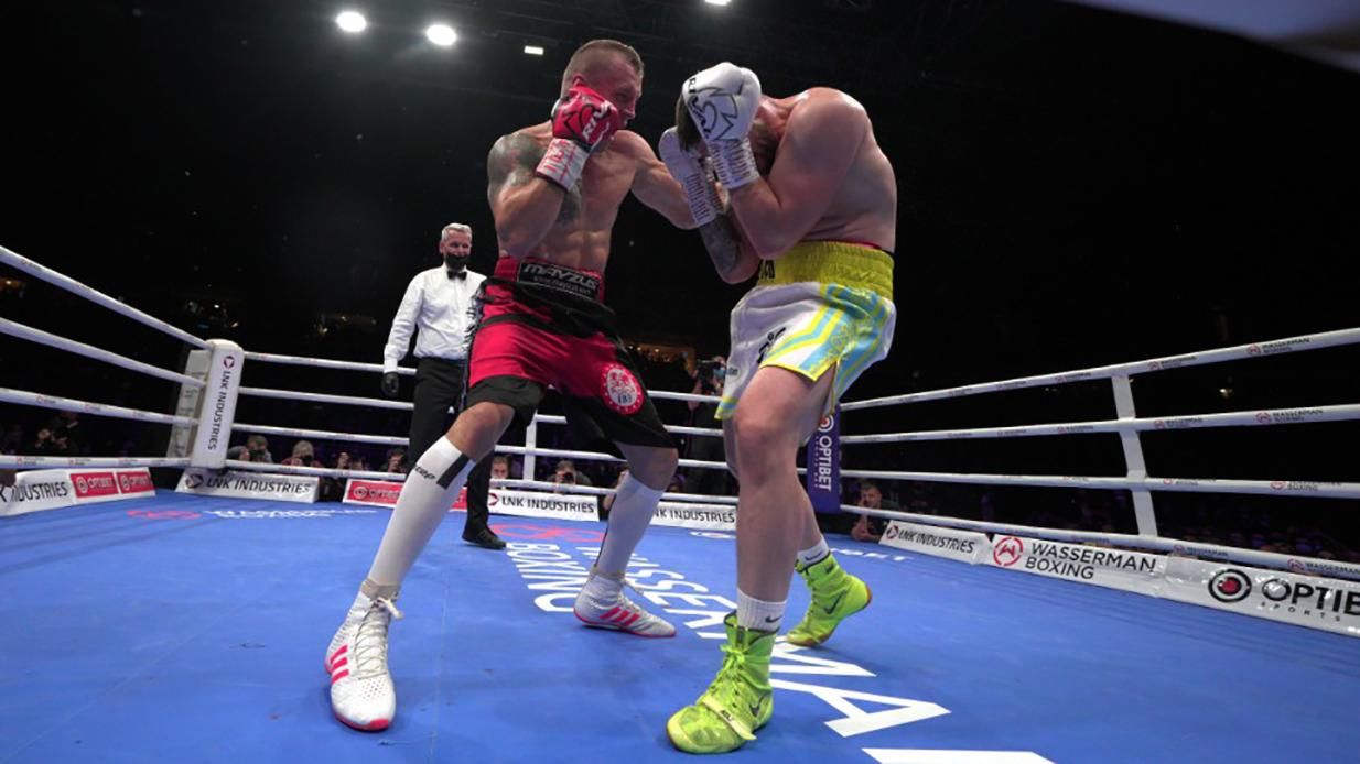 Брієдіс, який ледь не зупинив Усика, жорстко нокаутував суперника в чемпіонському бою: відео - бокс новини - Спорт 24 Брієдіс, який ледь не зупинив Усика, жорстко нокаутував суперника в чемпіонському бою: відео - бокс новини - Спорт 24