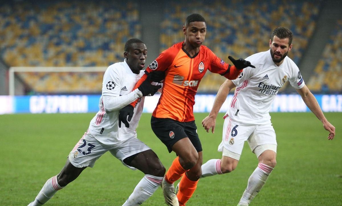 На матчі Шахтар – Реал вболівальники вивісили банер проти Суперліги: фото - Спорт 24 На матчі Шахтар – Реал вболівальники вивісили банер проти Суперліги: фото - Спорт 24