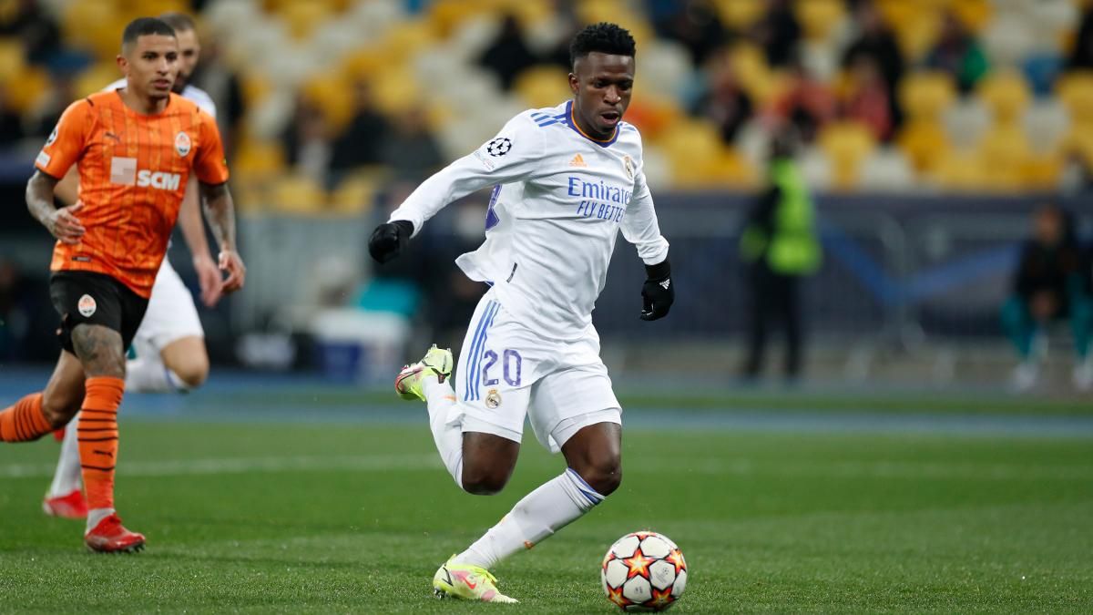 Оставил в дураках пятерых игроков: гол в ворота Шахтера признали лучшим в Лиге чемпионов – видео Оставил в дураках пятерых игроков: гол в ворота Шахтера признали лучшим в Лиге чемпионов – видео