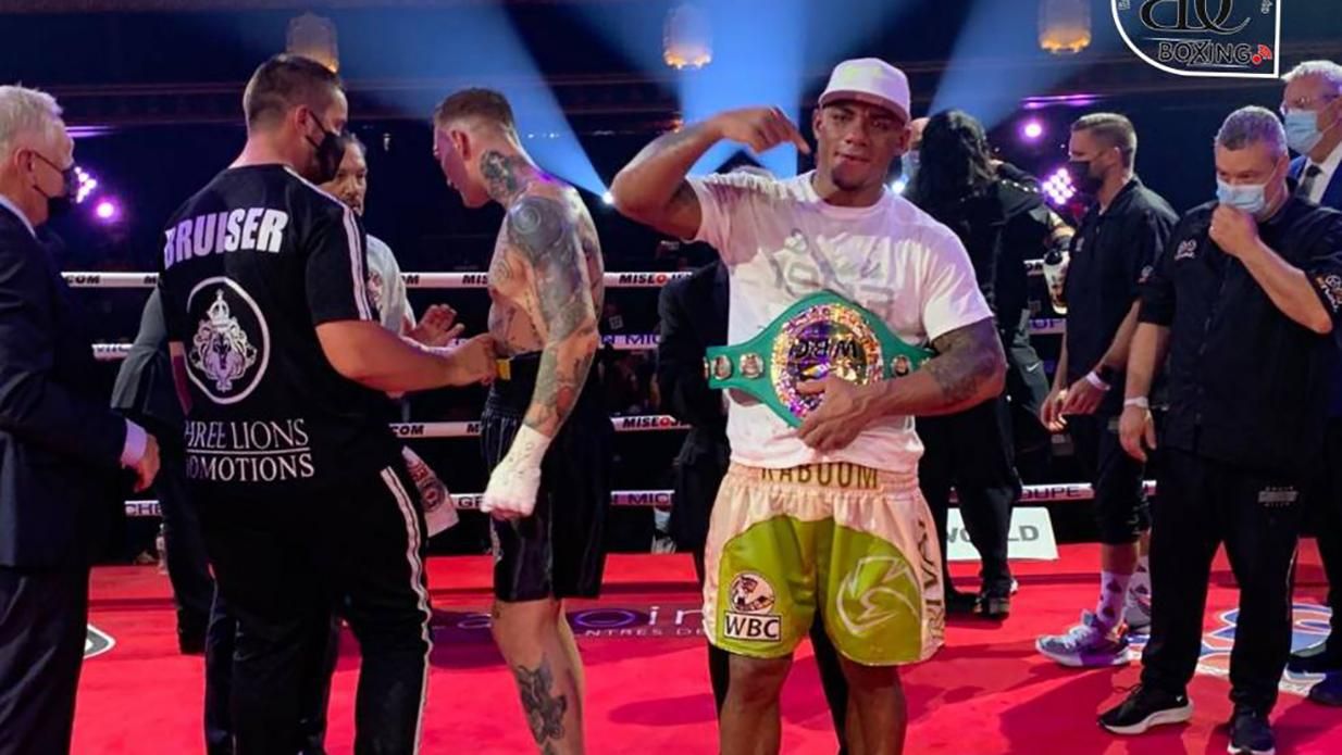 Оскар Рівас став першим чемпіоном світу у новій ваговій категорії з боксу: відео - бокс новости - Спорт 24 Оскар Рівас став першим чемпіоном світу у новій ваговій категорії з боксу: відео - бокс новости - Спорт 24