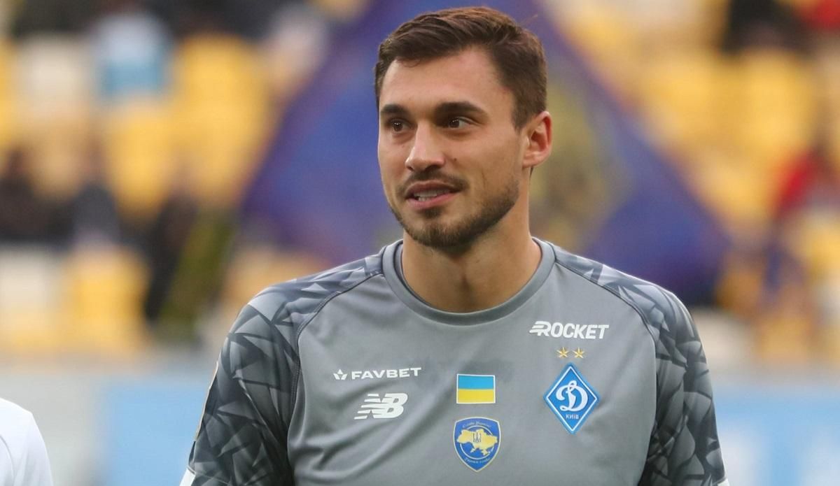 Бущан хотів поспілкуватись з Буффоном: легендарний голкіпер проігнорував воротаря Динамо - новини Динамо - Спорт 24 Бущан хотів поспілкуватись з Буффоном: легендарний голкіпер проігнорував воротаря Динамо - новини Динамо - Спорт 24