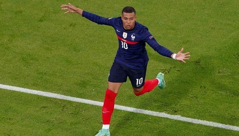 Вже є контракт: Мбаппе остаточно вирішив перейти в Реал - Спорт 24 Вже є контракт: Мбаппе остаточно вирішив перейти в Реал - Спорт 24