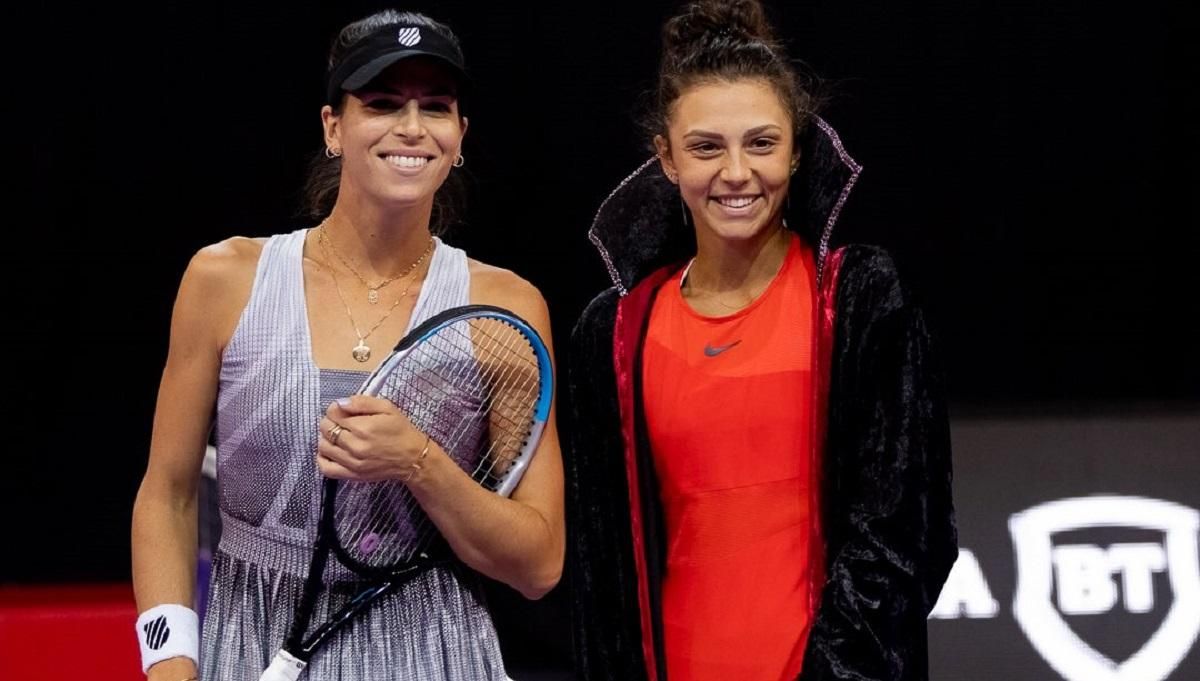 Теннисистка из Румынии выходит на корт в историческом образе Дракулы: видео Теннисистка из Румынии выходит на корт в историческом образе Дракулы: видео