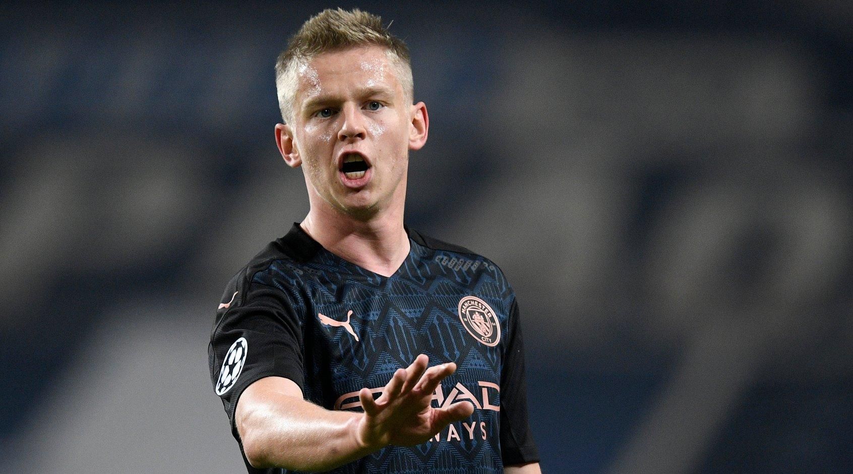 Як Зінченко ледь не забив "гармату" дальнім ударом у ворота Вест Хема: відео - 28 октября 2021 - Спорт 24 Як Зінченко ледь не забив "гармату" дальнім ударом у ворота Вест Хема: відео - 28 октября 2021 - Спорт 24