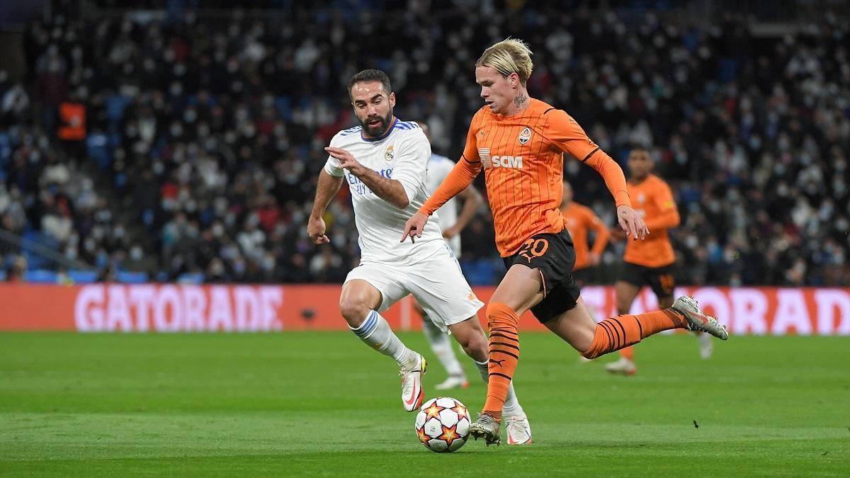 Свистів в один бік, – талант Шахтаря розкритикував роботу арбітра у матчі з Реалом - Спорт 24 Свистів в один бік, – талант Шахтаря розкритикував роботу арбітра у матчі з Реалом - Спорт 24