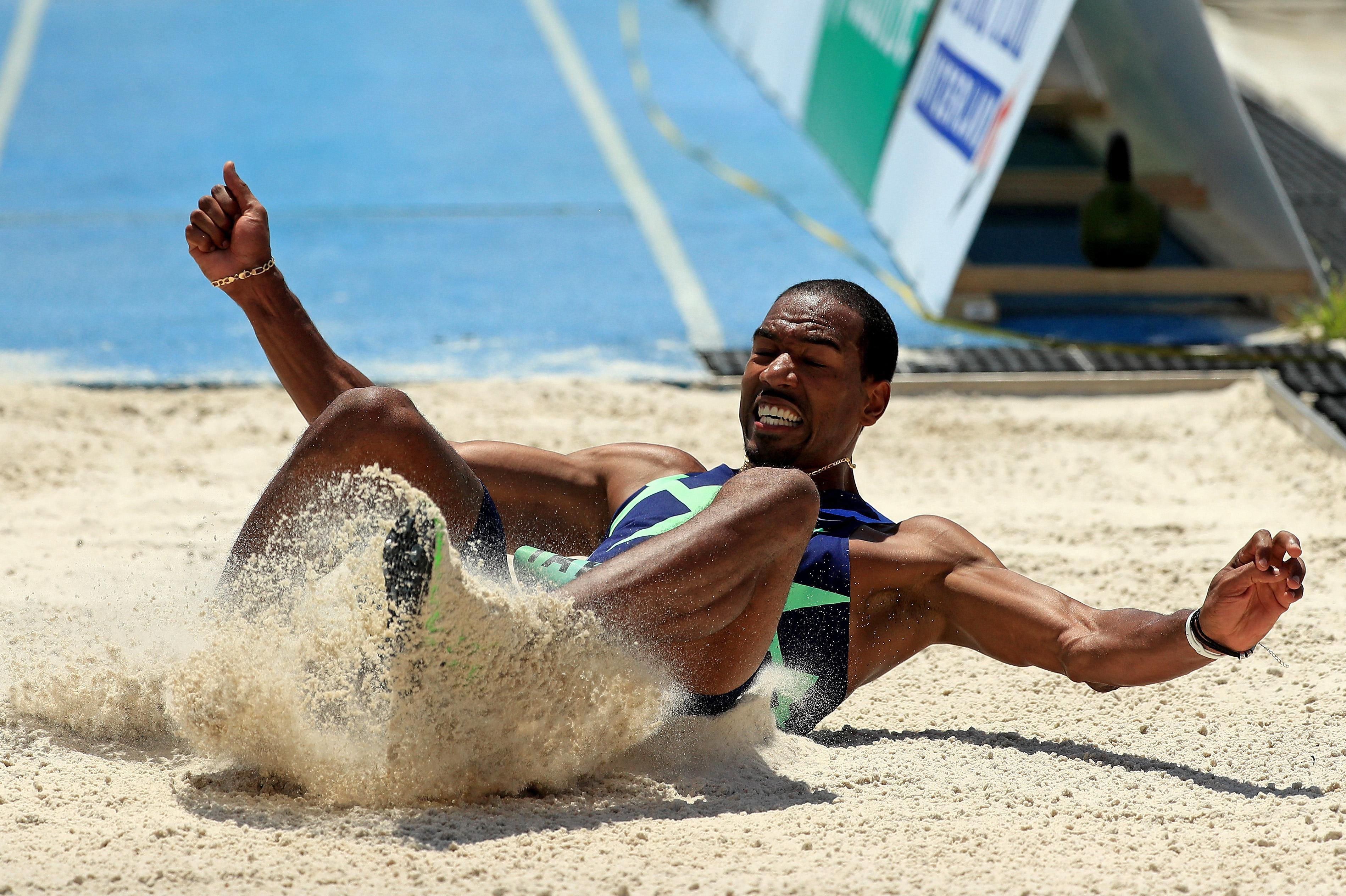 Відомого американського тренера з легкої атлетики звинуватили у сексуальних домаганнях - Спорт 24 Відомого американського тренера з легкої атлетики звинуватили у сексуальних домаганнях - Спорт 24