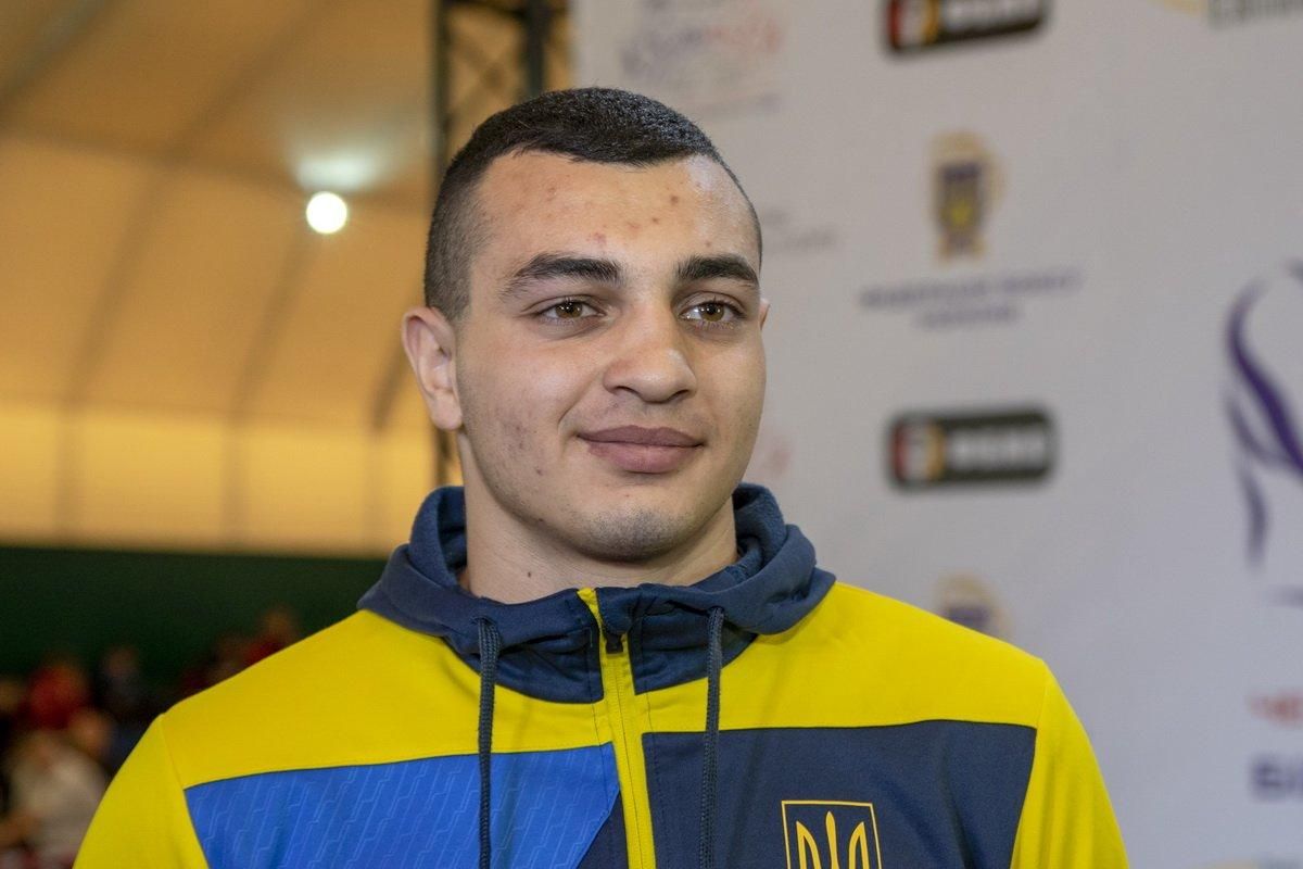 Украинец Захареев вышел в финал ЧМ по боксу и поборется за "золото" с представителем России