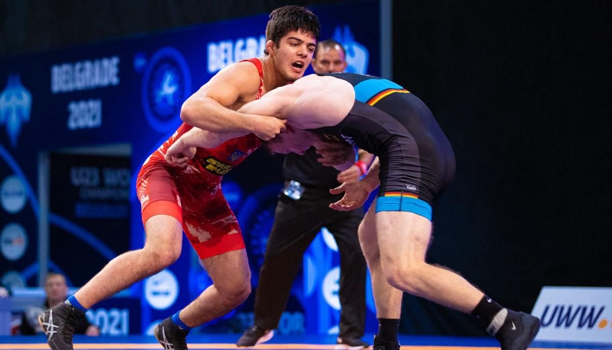 Борец Алиев завоевал для Украины историческое "золото" чемпионата мира U-23: видео Борец Алиев завоевал для Украины историческое "золото" чемпионата мира U-23: видео