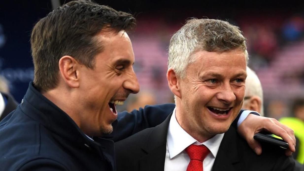 Гари Невилл наехал на футболистов Манчестер Юнайтед за "путинские приемы" Гари Невилл наехал на футболистов Манчестер Юнайтед за "путинские приемы"