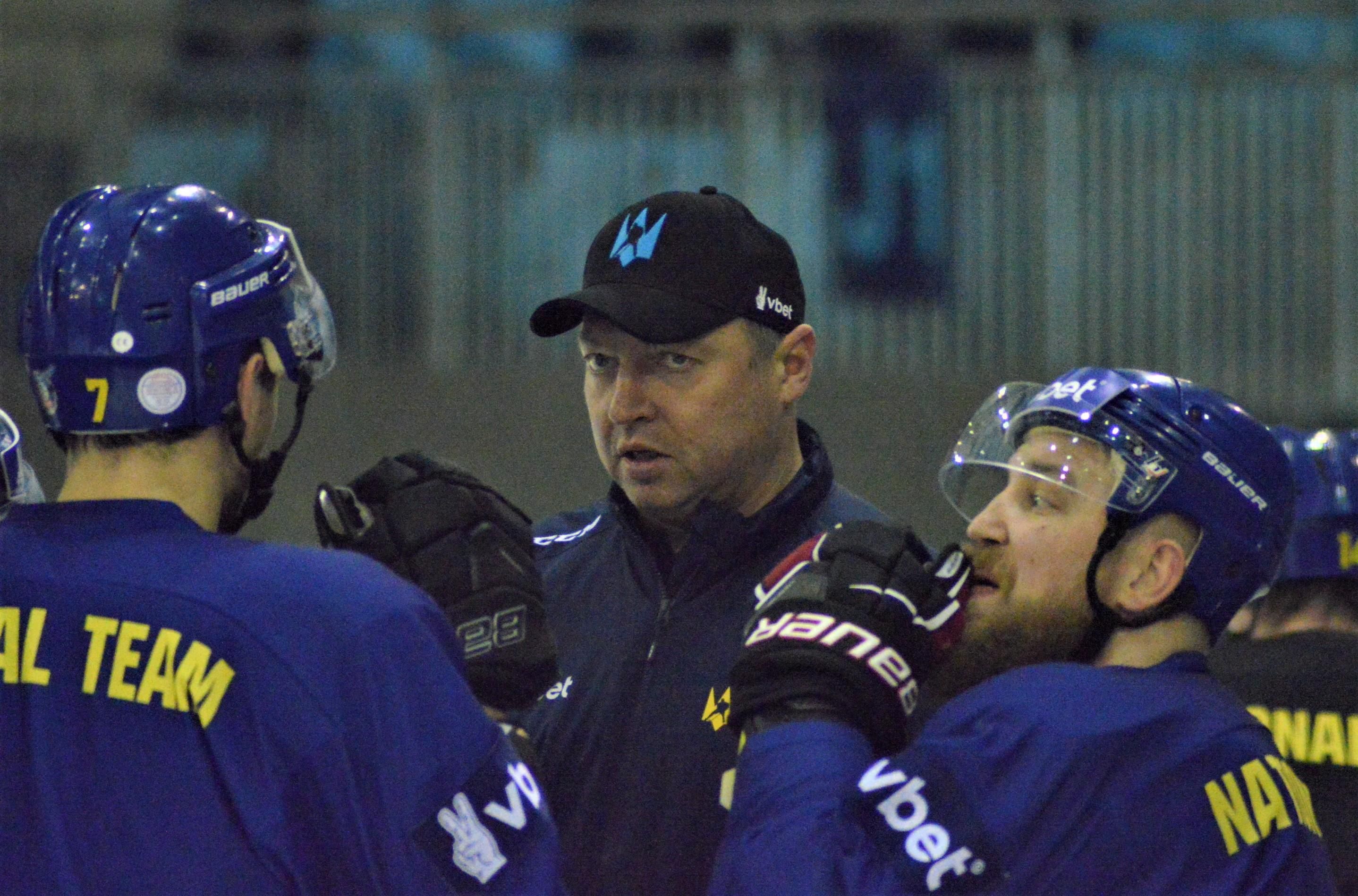 Збірна України з хокею у драматичній розв'язці поступилася Італії на міжнародному турнірі - Спорт 24 Збірна України з хокею у драматичній розв'язці поступилася Італії на міжнародному турнірі - Спорт 24