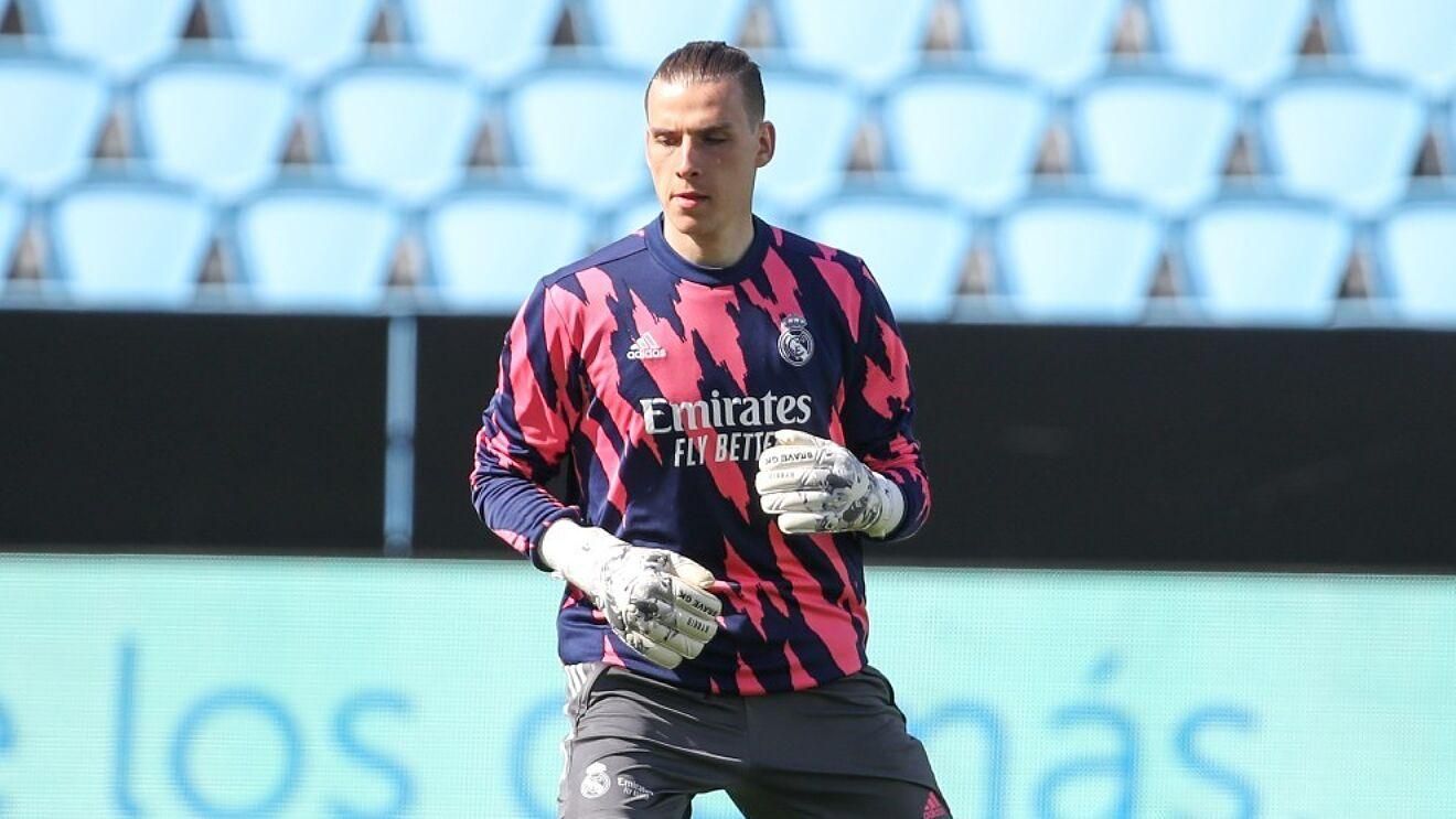 Лунин готов покинуть Реал: у украинца есть варианты из Франции и Испании Лунин готов покинуть Реал: у украинца есть варианты из Франции и Испании