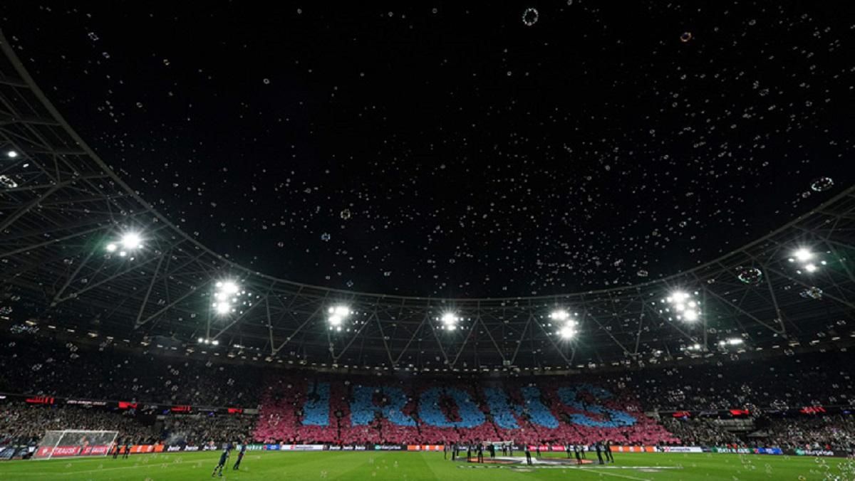 Наказание за наглое поведение фанатов: Вест Хэм Ярмоленко возмущен решением УЕФА Наказание за наглое поведение фанатов: Вест Хэм Ярмоленко возмущен решением УЕФА