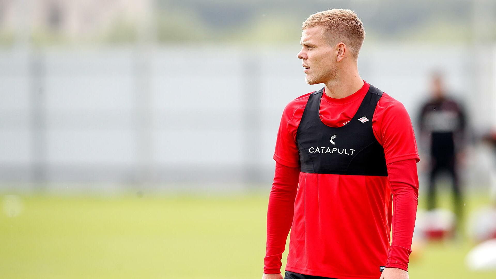 Шевченко відмовився купувати футболіста збірної Росії, який сидів у в'язниці - Спорт 24 Шевченко відмовився купувати футболіста збірної Росії, який сидів у в'язниці - Спорт 24