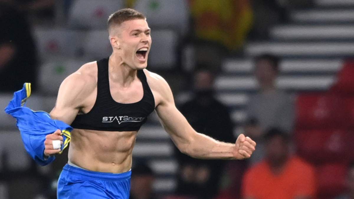 Фартовий Довбик забив другий голу воротах Боснії та Герцеговини: відео м'яча - Спорт 24 Фартовий Довбик забив другий голу воротах Боснії та Герцеговини: відео м'яча - Спорт 24