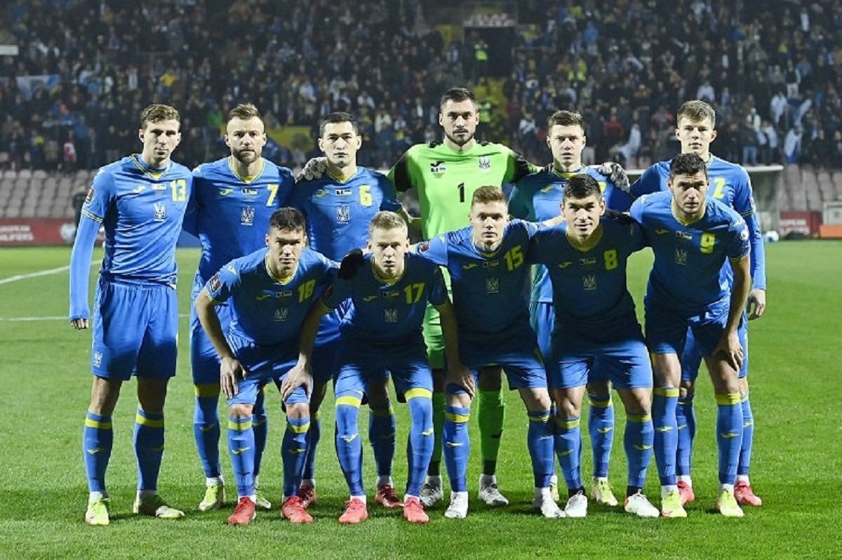 Это всего 50% дела, – футболисты сборной Украины прокомментировали выход в плей-офф