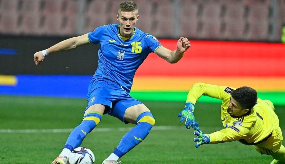 Довбик забил юбилейный гол в истории сборной Украины: как это было