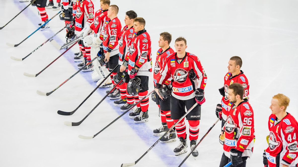 Безумие в украинском хоккее: федерация и клубы судятся из-за дисквалификации игроков