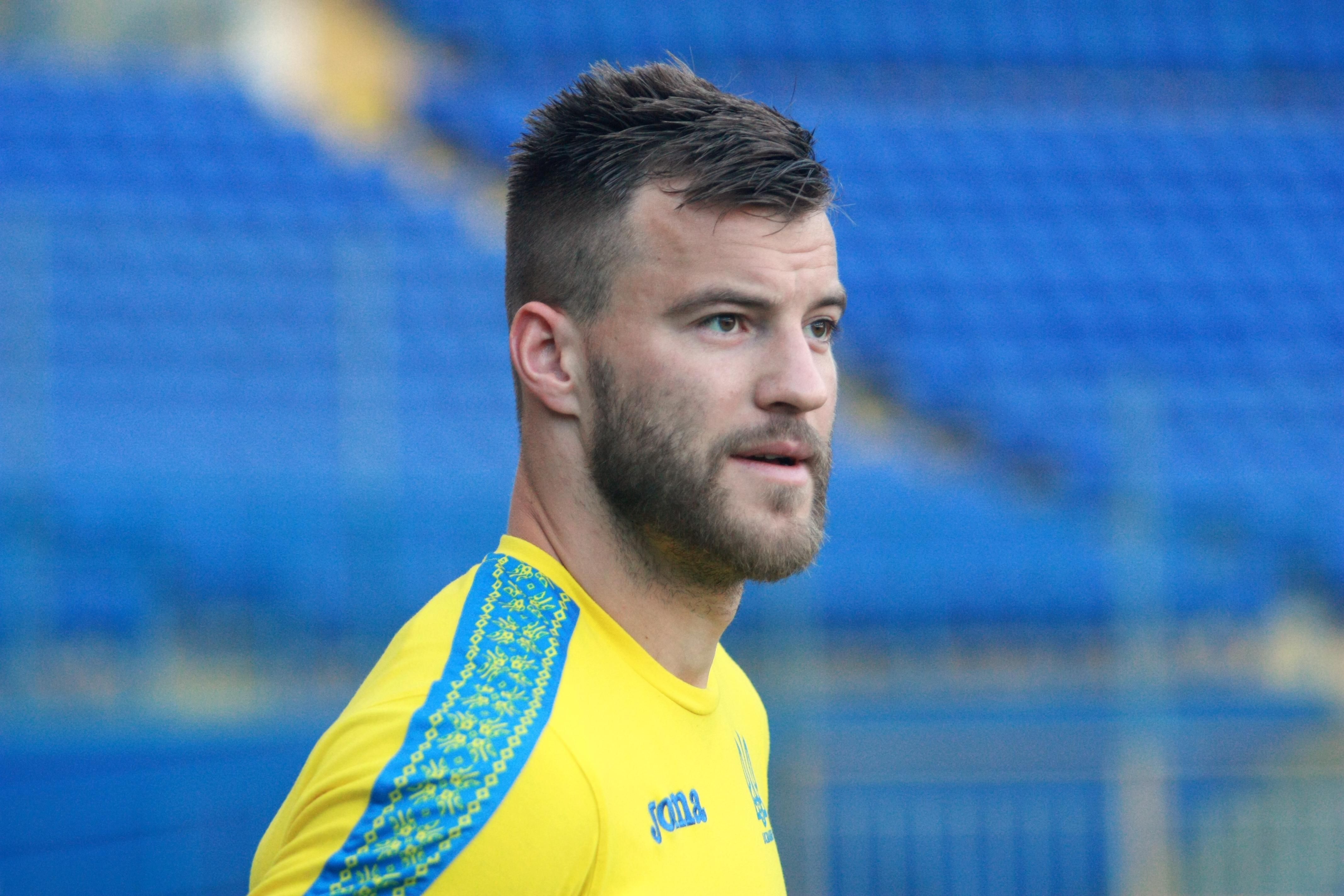 Андрей Ярмоленко повторил достижение Андрея Шевченко в сборной Андрей Ярмоленко повторил достижение Андрея Шевченко в сборной