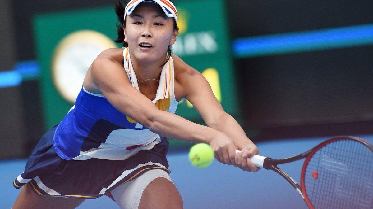 Зникла китайська тенісистка Пен Шуай вперше з’явилася на публіці: дивні відео - Спорт 24