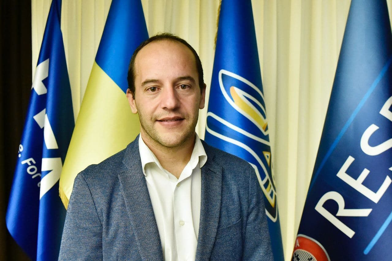 Тренер жіночої збірної України з футболу претендує на нагороду найкращому наставнику ФІФА - Спорт 24 Тренер жіночої збірної України з футболу претендує на нагороду найкращому наставнику ФІФА - Спорт 24