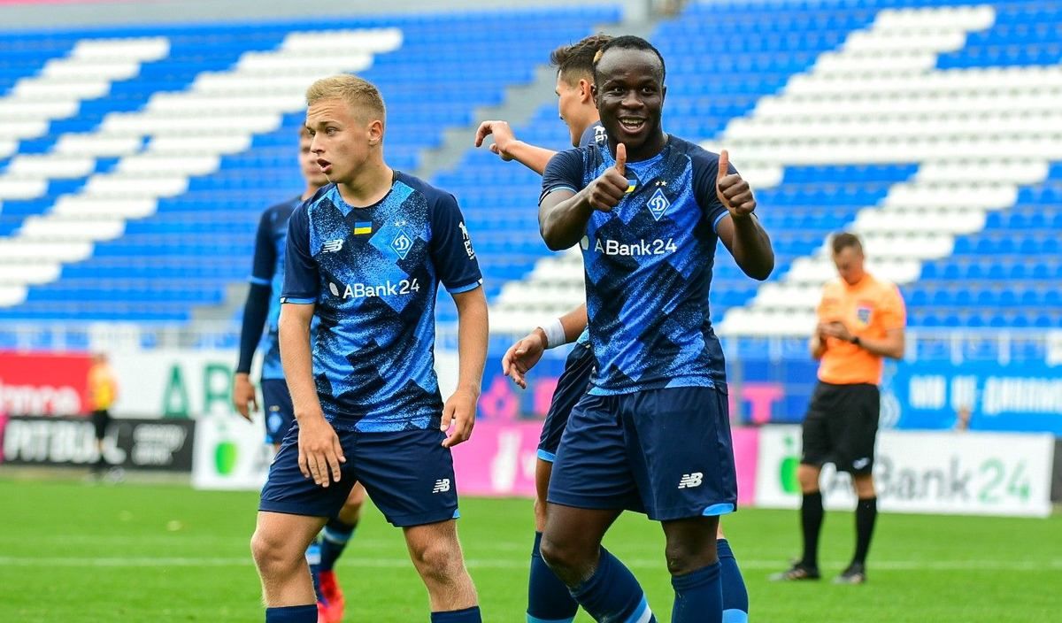 Молодіжне Динамо здолало Баварію перед матчем основних команд: відео голу - Спорт 24 Молодіжне Динамо здолало Баварію перед матчем основних команд: відео голу - Спорт 24