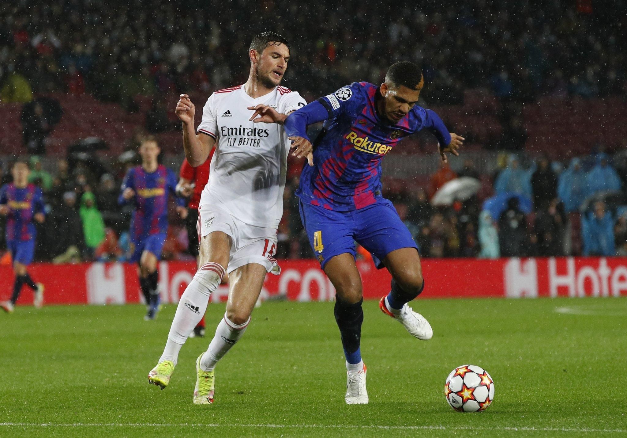 Яремчук мало не забив Барселоні, команда дивом врятувалася від поразки наприкінці матчу: відео Яремчук мало не забив Барселоні, команда дивом врятувалася від поразки наприкінці матчу: відео