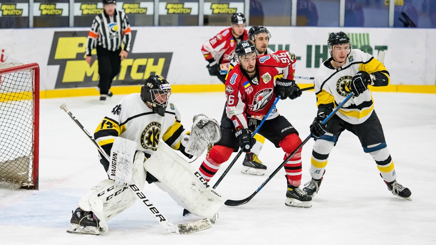 Донбас та Краматорськ виключили в чемпіонату України з хокею, клуб пригрозив зверненням до МОК - Спорт 24 Донбас та Краматорськ виключили в чемпіонату України з хокею, клуб пригрозив зверненням до МОК - Спорт 24