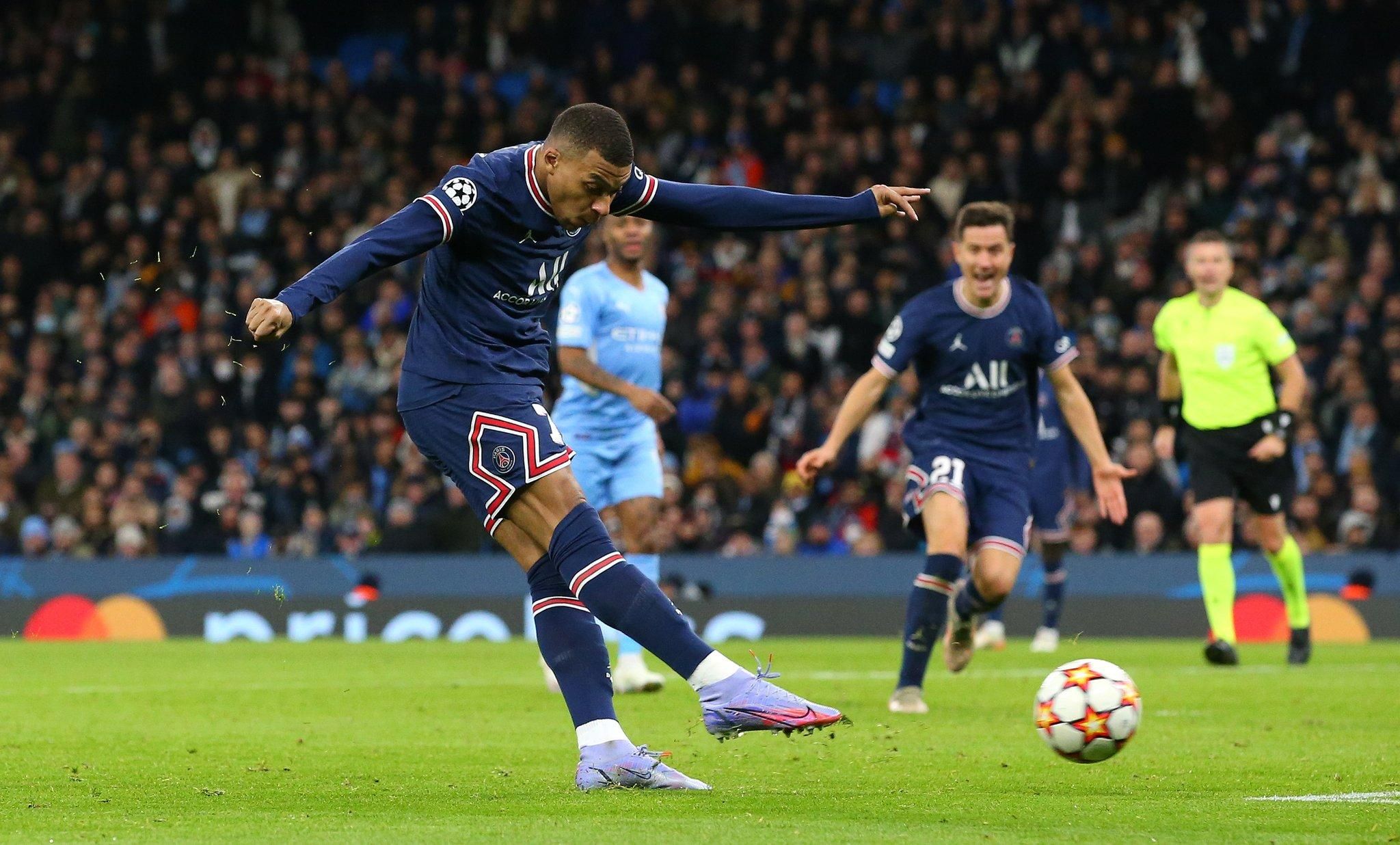 Мбаппе забив гол у ворота МанСіті, пробивши поміж ніг голкіперу: ефектне відео - Спорт 24 Мбаппе забив гол у ворота МанСіті, пробивши поміж ніг голкіперу: ефектне відео - Спорт 24