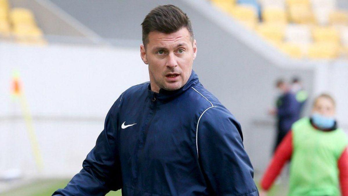 Мілевський розкрив деталі своєї легендарної появи на пресконференції у халаті - Спорт 24 Мілевський розкрив деталі своєї легендарної появи на пресконференції у халаті - Спорт 24