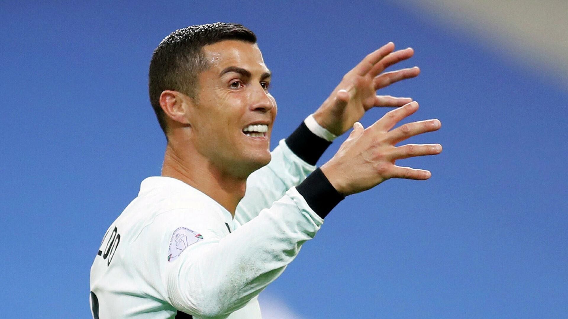 Минус один: Роналду не приедет на церемонию вручения "Золотого мяча" Минус один: Роналду не приедет на церемонию вручения "Золотого мяча"