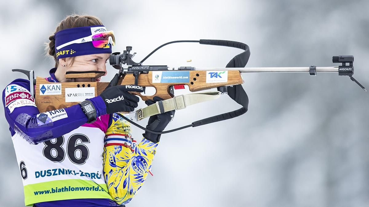 Утерла нос россиянке: украинская биатлонистка Петренко выиграла первую медаль в сезоне Утерла нос россиянке: украинская биатлонистка Петренко выиграла первую медаль в сезоне