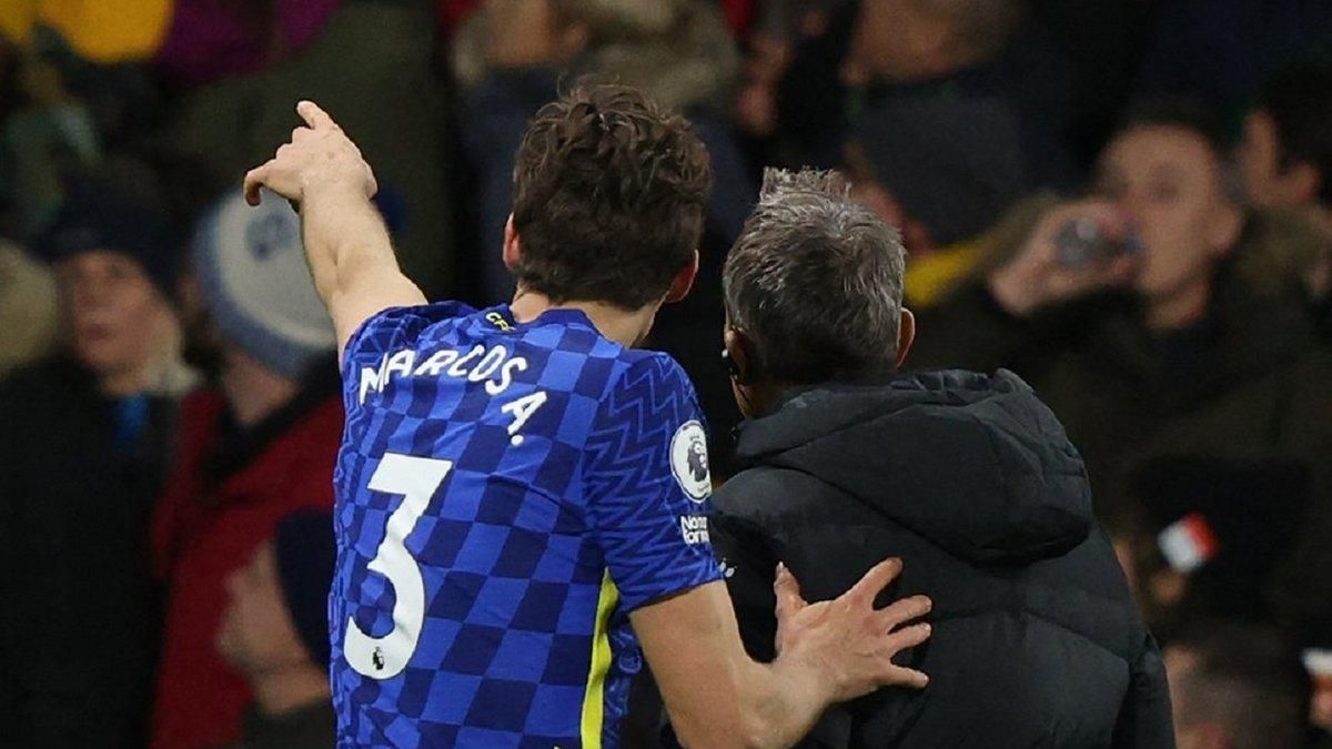 Все могло закінчитись трагедією: матч Челсі був перерваний через серцевий напад у фаната - Спорт 24 Все могло закінчитись трагедією: матч Челсі був перерваний через серцевий напад у фаната - Спорт 24