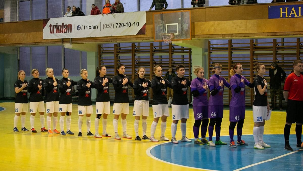 Тесла прикро втратила перемогу у єврокубках: суперник забив на останніх секундах – відеоогляд - Спорт 24 Тесла прикро втратила перемогу у єврокубках: суперник забив на останніх секундах – відеоогляд - Спорт 24