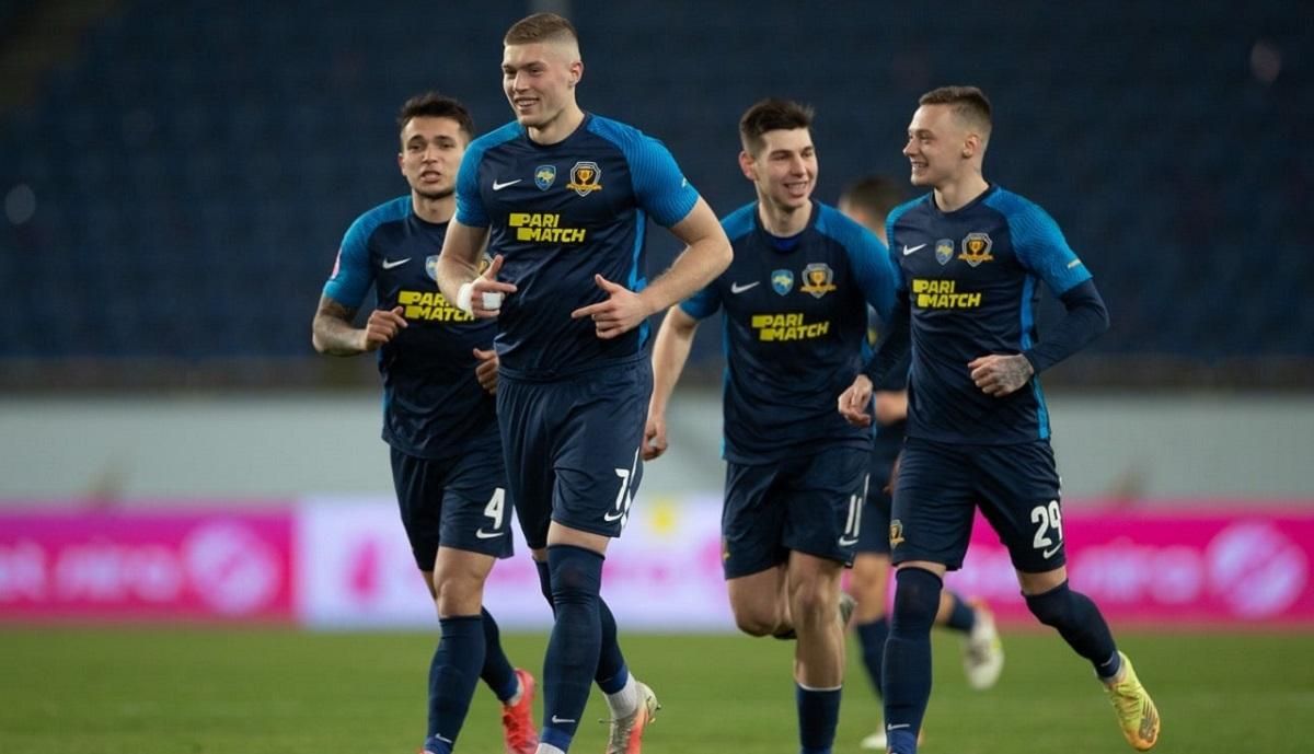 Днепр-1 "растоптал" Черноморец и вернулся на 3 место в УПЛ: видео голов Днепр-1 "растоптал" Черноморец и вернулся на 3 место в УПЛ: видео голов