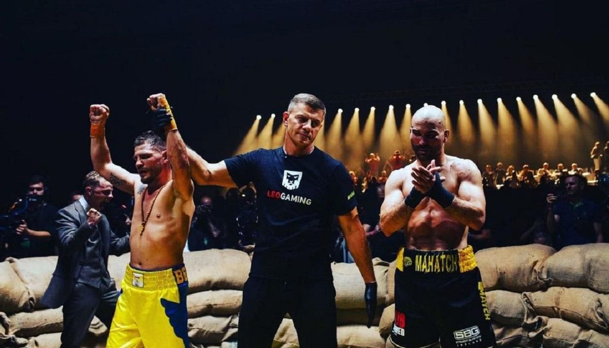 Дали "добро": Берінчик питав дозволу у батьків на кулачний бій із Лобовим - бокс новини - Спорт 24 Дали "добро": Берінчик питав дозволу у батьків на кулачний бій із Лобовим - бокс новини - Спорт 24