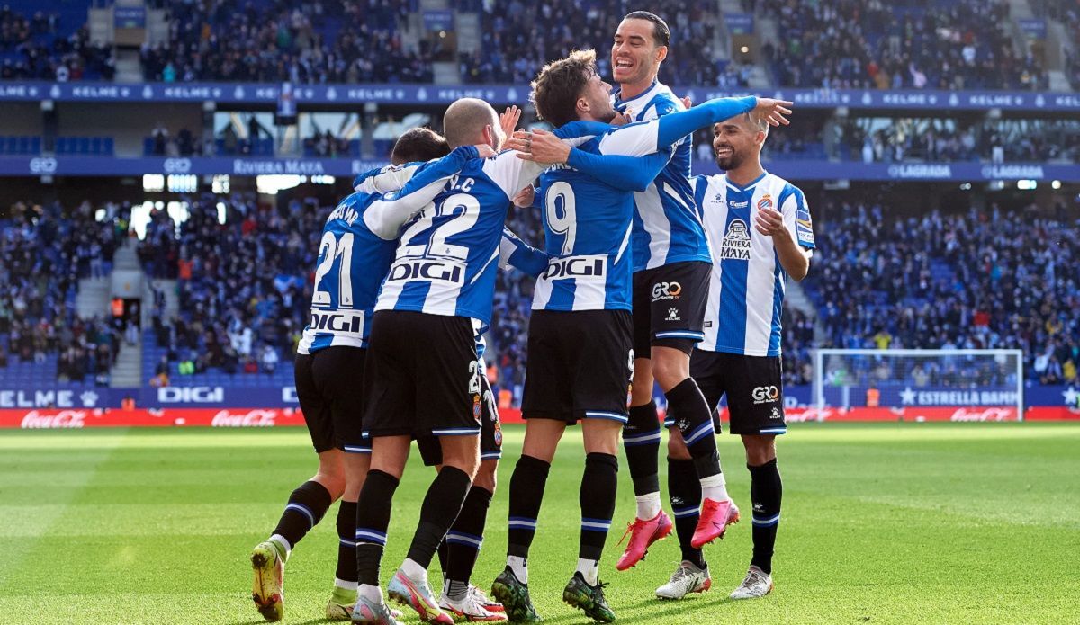 Клуб Ла Ліги забив гол престижу шаленим ударом з центра поля: відео моменту - Спорт 24 Клуб Ла Ліги забив гол престижу шаленим ударом з центра поля: відео моменту - Спорт 24