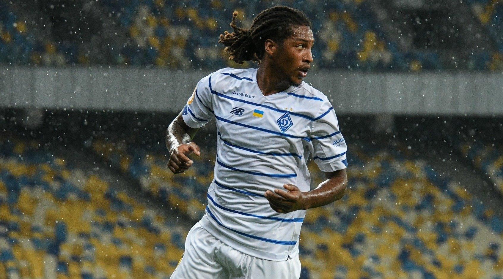 Труа вкаже "на вихід" скандальному легіонеру Динамо: нападник знову порушує дисципліну - новини Динамо - Спорт 24 Труа вкаже "на вихід" скандальному легіонеру Динамо: нападник знову порушує дисципліну - новини Динамо - Спорт 24