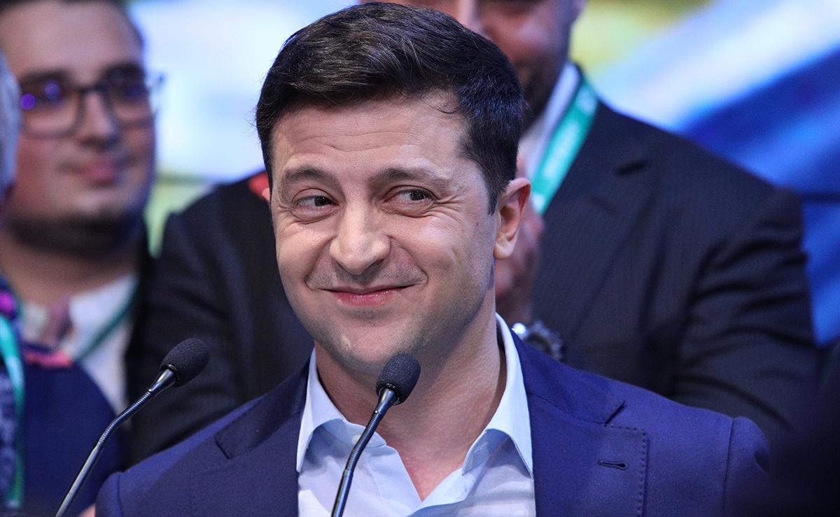 Новогоднее поздравление Зеленского: от Усика и Порошенко до заявления о втором сроке Новогоднее поздравление Зеленского: от Усика и Порошенко до заявления о втором сроке